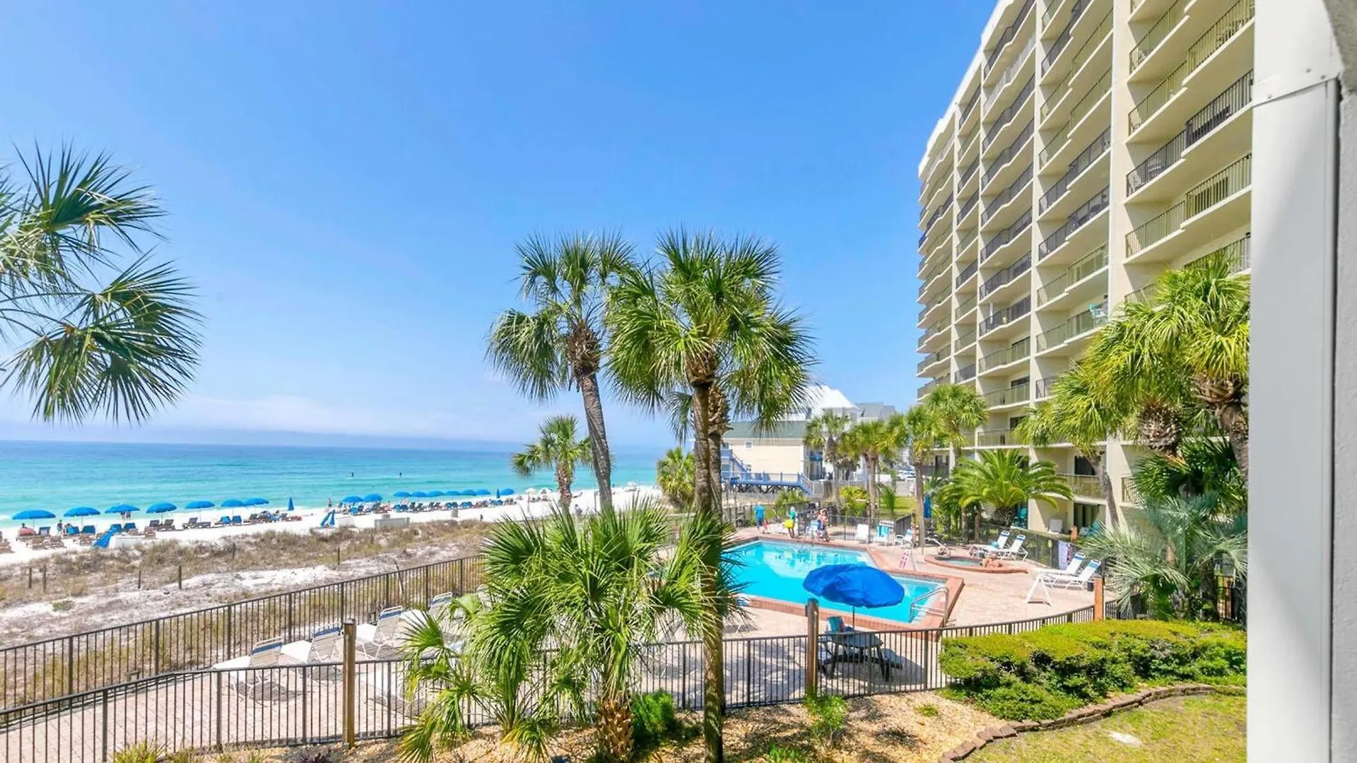 Commodore 203 Panama City Beach
